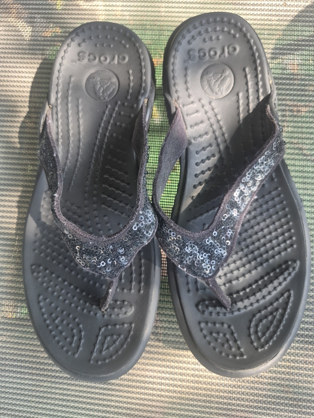 CROCS Womens Black Sequin Thong Sandals